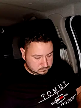 Snapshot of BogdanAlan chatting on November 11, 11:49 pm BogdanAlan online show from November 11, 11:49 pm