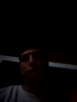 Snapshot of rey692 chatting on February 21, 4:57 am rey692 online show from February 21, 4:57 am