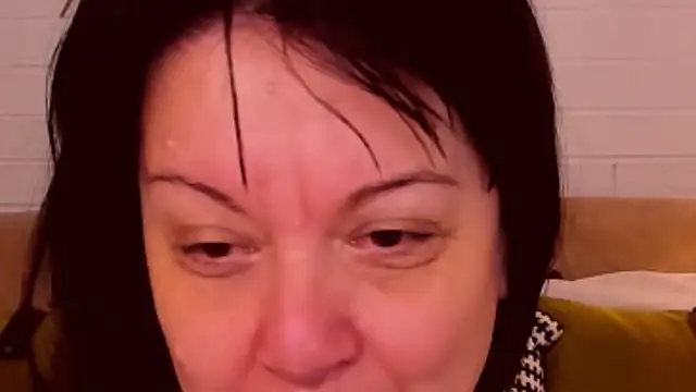 SarahGrays online show from March 20, 4:06 am