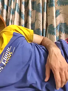 TOPMOON001 online show from March 23, 6:56 pm