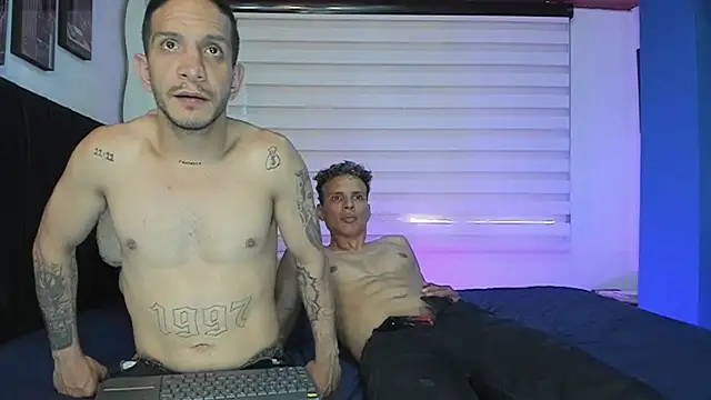 Snapshot of JackMex1 chatting on April 12, 9:42 pm JackMex1 online show from April 12, 9:42 pm