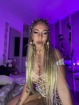 CheekyChels online show from January 13, 11:27 pm