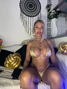 CheekyChels online show from February 18, 7:52 pm