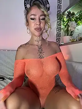 CheekyChels online show from March 18, 4:32 pm