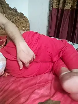 Snapshot of Horny_Desi_Girl chatting on September 29, 4:56 pm Horny Desi Girl online show from September 29, 4:56 pm