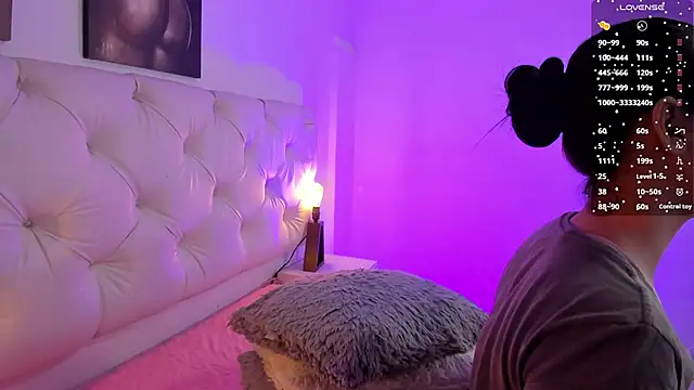 Snapshot of kathy_bakerr chatting on November 17, 1:28 pm kathy bakerr online show from November 17, 1:28 pm