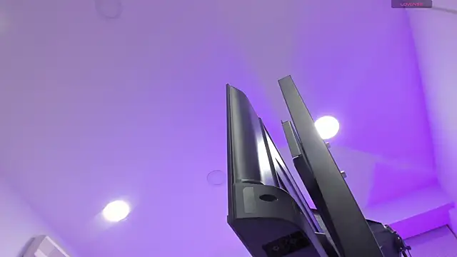 kathy bakerr online show from April 7, 1:11 pm