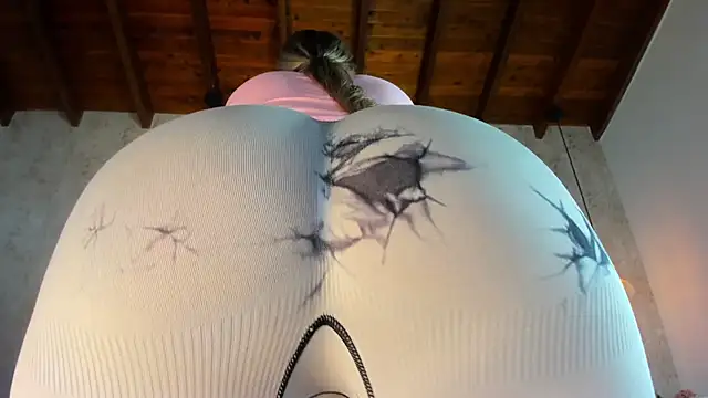 Marttina Ruiz online show from December 22, 7:33 pm