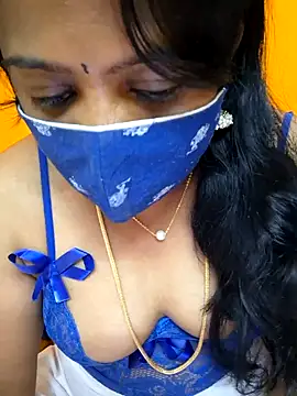 Snapshot of kanikasree chatting on January 9, 4:49 pm kanikasree online show from January 9, 4:49 pm