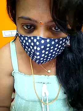 Snapshot of kanikasree chatting on January 10, 6:06 pm kanikasree online show from January 10, 6:06 pm