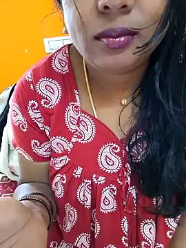 Snapshot of kanikasree chatting on January 18, 7:59 am kanikasree online show from January 18, 7:59 am