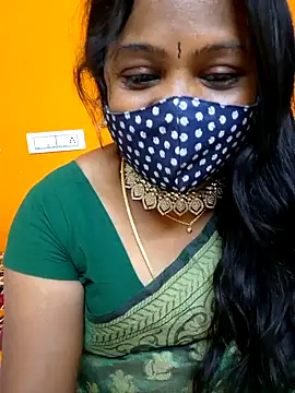 Snapshot of kanikasree chatting on January 21, 9:36 pm kanikasree online show from January 21, 9:36 pm