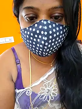 Snapshot of kanikasree chatting on January 22, 8:51 am kanikasree online show from January 22, 8:51 am