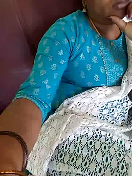 Snapshot of kanikasree chatting on January 28, 7:32 am kanikasree online show from January 28, 7:32 am
