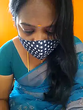 Snapshot of kanikasree chatting on January 29, 7:04 am kanikasree online show from January 29, 7:04 am