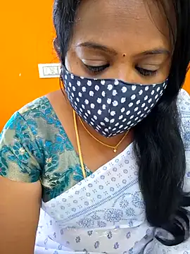 Snapshot of kanikasree chatting on February 7, 7:40 am kanikasree online show from February 7, 7:40 am