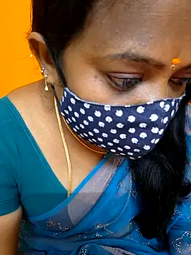 Snapshot of kanikasree chatting on February 8, 7:16 pm kanikasree online show from February 8, 7:16 pm