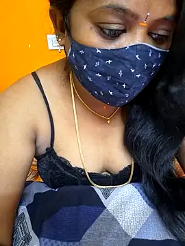 Snapshot of kanikasree chatting on February 18, 2:16 pm kanikasree online show from February 18, 2:16 pm