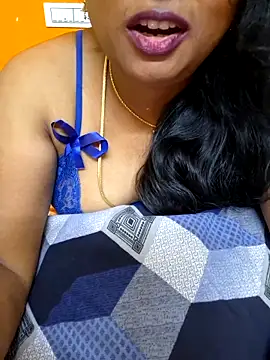 Snapshot of kanikasree chatting on March 1, 9:15 pm kanikasree online show from March 1, 9:15 pm