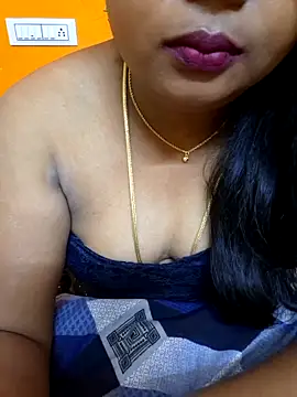 Snapshot of kanikasree chatting on March 4, 1:06 pm kanikasree online show from March 4, 1:06 pm