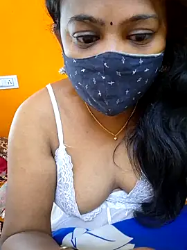 Snapshot of kanikasree chatting on September 17, 8:27 am kanikasree online show from September 17, 8:27 am