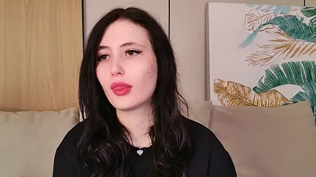 Snapshot of EmmaLawrens chatting on March 1, 10:39 am EmmaLawrens online show from March 1, 10:39 am