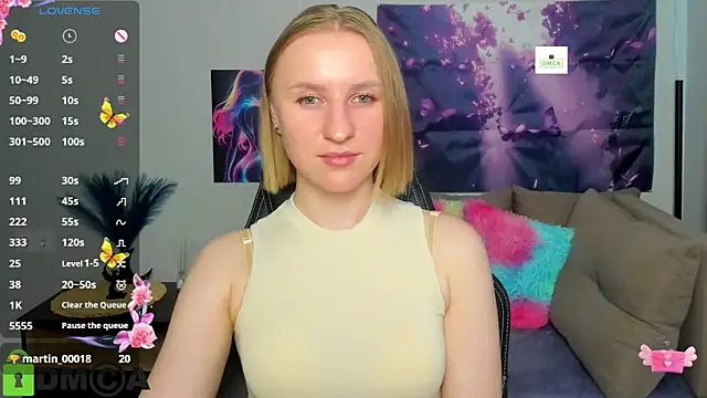 Snapshot of BeautyBlondy chatting on May 11, 2:45 pm BeautyBlondy online show from May 11, 2:45 pm