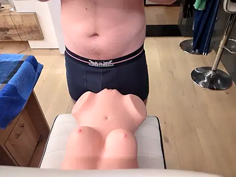 MacPlesure online show from January 15, 5:37 pm