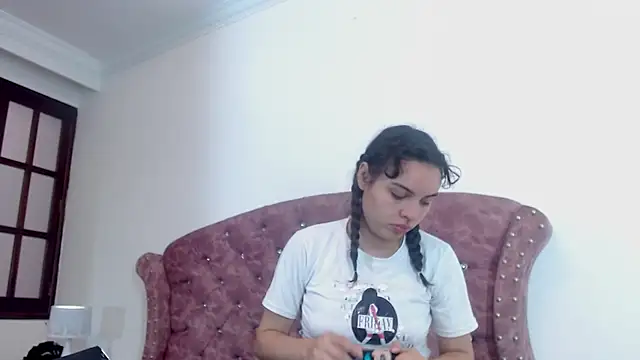 Kim Lennon online show from February 14, 11:53 am