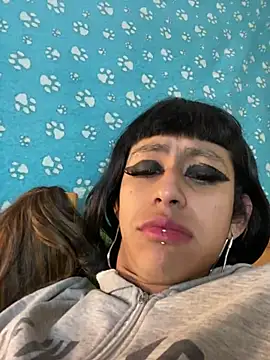 Snapshot of boysLittle chatting on January 11, 4:50 am boysLittle online show from January 11, 4:50 am