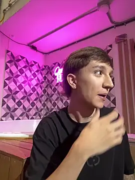 Snapshot of jeremy_salvatore chatting on February 3, 6:39 pm jeremy salvatore online show from February 3, 6:39 pm