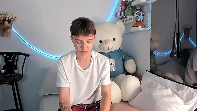 jeremy salvatore online show from March 19, 7:56 am