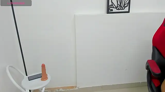 Snapshot of Sofia_Boobs19 chatting on January 18, 8:30 pm Sofia Boobs19 online show from January 18, 8:30 pm