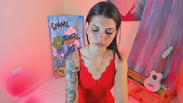 Snapshot of valu_557 chatting on February 3, 12:15 am valu 557 online show from February 3, 12:15 am