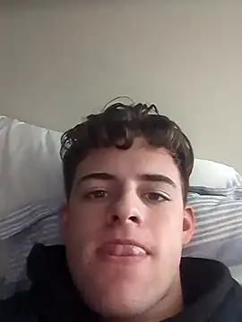 young18dick  online show from January 27, 10:27 pm