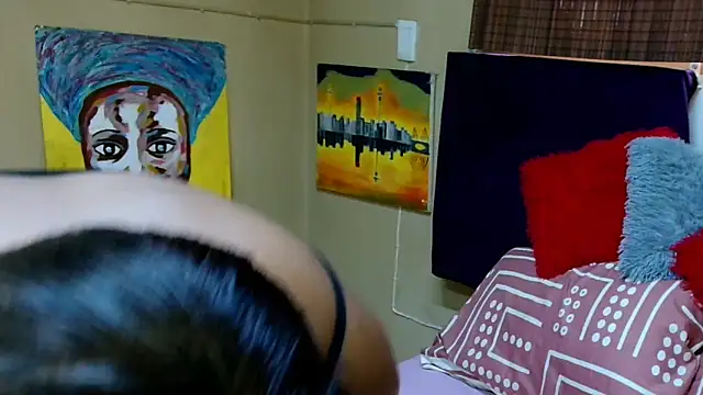 PEBBLES365 online show from October 20, 6:36 am