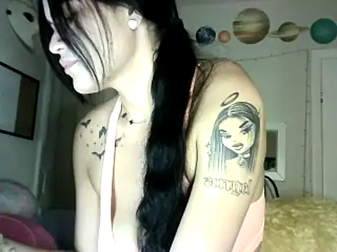 Snapshot of nikkikittyx3 chatting on March 19, 4:14 am nikkikittyx3 online show from March 19, 4:14 am