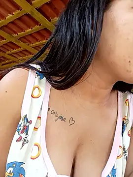 Snapshot of oliveira_k chatting on January 13, 1:49 pm oliveira k online show from January 13, 1:49 pm