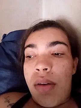 Snapshot of oliveira_k chatting on March 21, 12:10 pm oliveira k online show from March 21, 12:10 pm