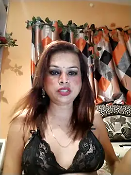 SANA-LEONI online show from July 9, 2:32 pm
