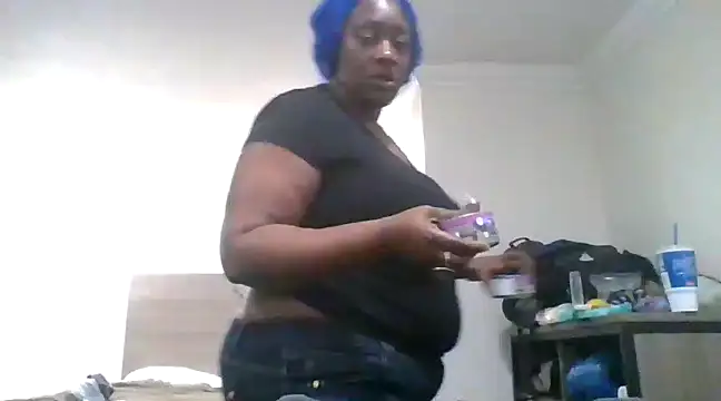 ExoticChocolit online show from January 28, 8:36 pm