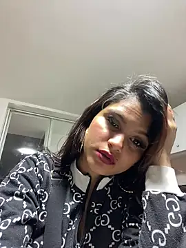 EmmySweett2 online show from March 18, 1:58 pm