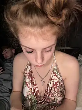 VioletxBlue online show from March 5, 8:49 pm