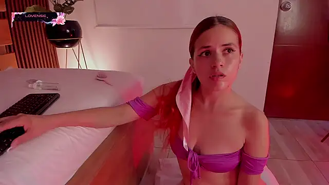 alliss ginger  online show from January 17, 7:50 pm