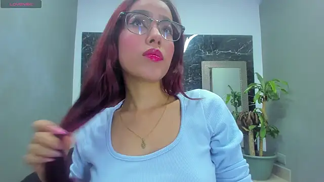 queen-090 online show from March 18, 12:25 pm