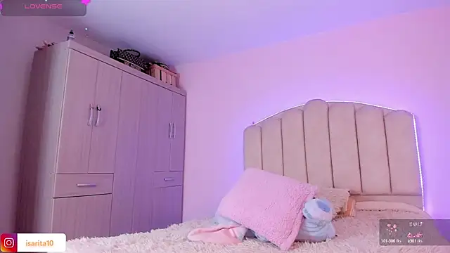 Queensara  online show from March 6, 5:00 pm