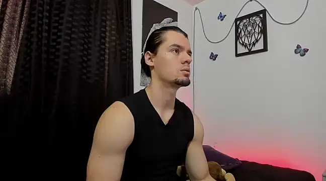 maxi styles online show from January 24, 5:21 pm