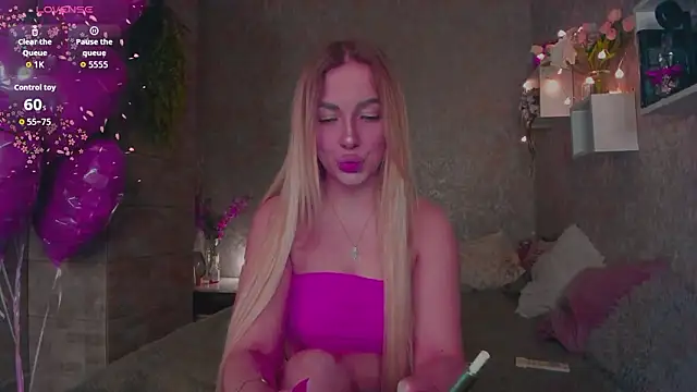 Mika Rayy online show from February 28, 4:08 pm