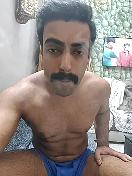 vaibhavchugh38 online show from February 14, 11:42 am