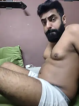 Snapshot of vaibhavchugh38 chatting on February 12, 10:43 am vaibhavchugh38 online show from February 12, 10:43 am